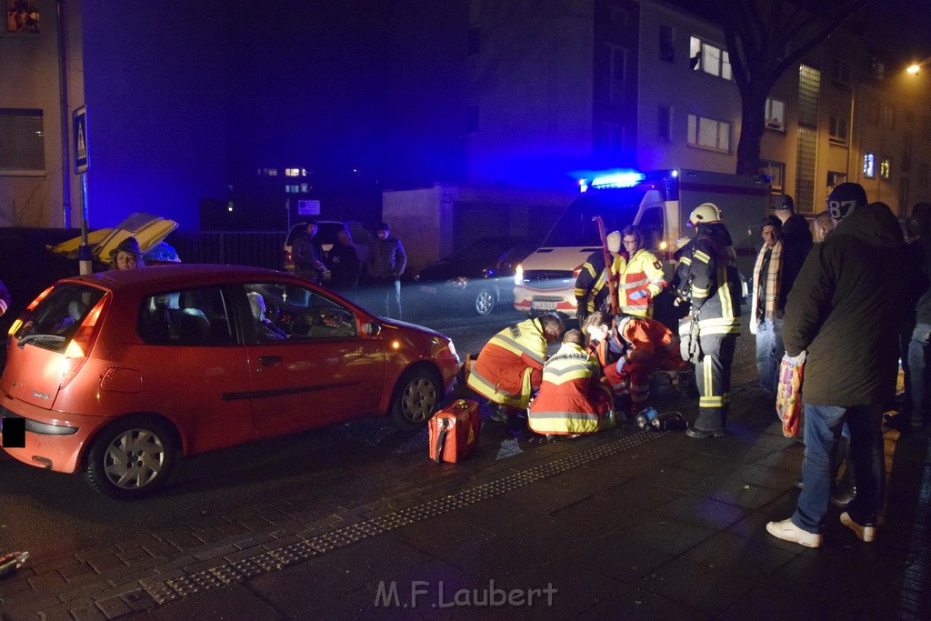 VU Fussgaengerin angefahren Koeln Vingst Oranienstr P08.JPG - Miklos Laubert